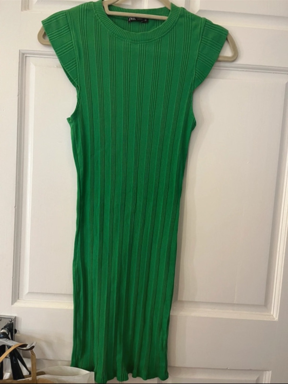 Zara Bright Green Ribbed Midi Dress